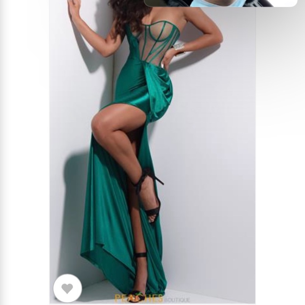 Emerald Green Prom Dress
